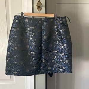 Chic Floral Black and Blue Mini Skirt